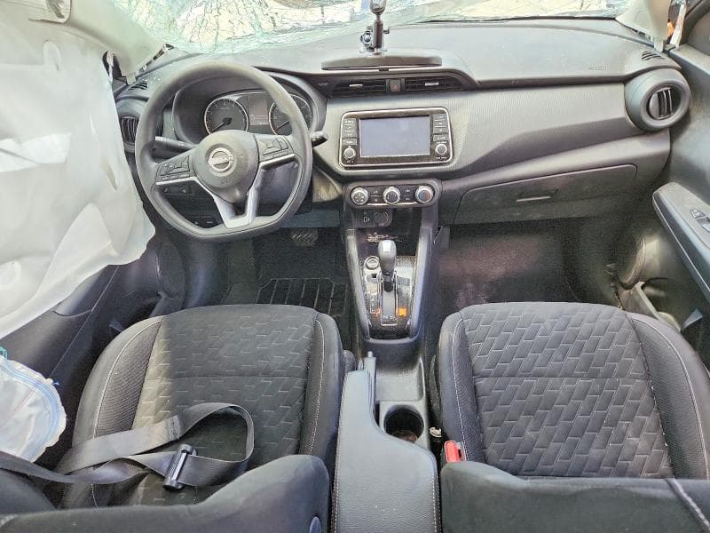 2022 NISSAN KICKS S 8