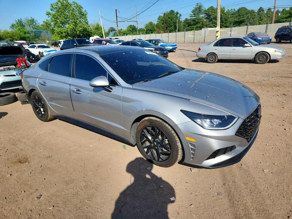 2020 HYUNDAI SONATA SEL 4