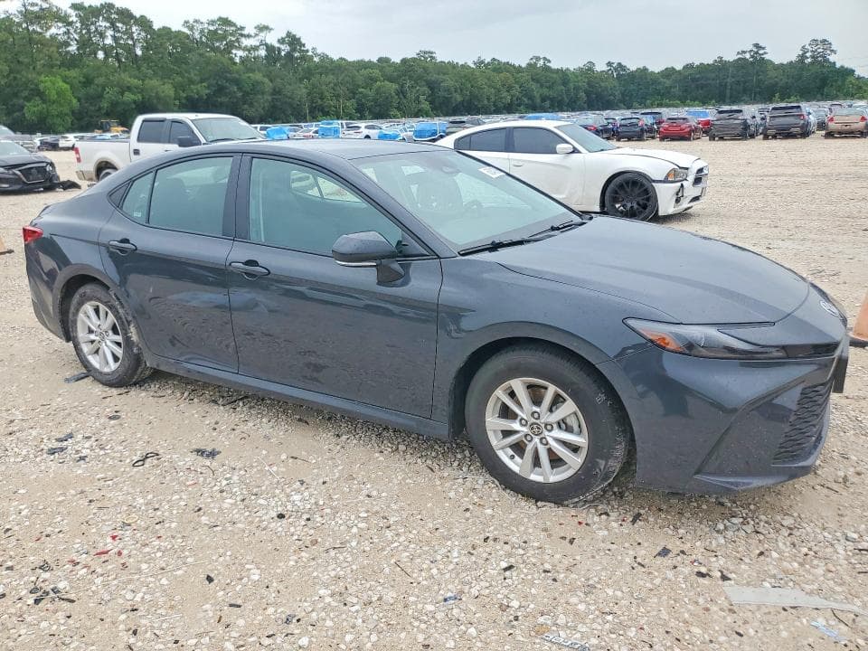 2025 TOYOTA CAMRY LE 4