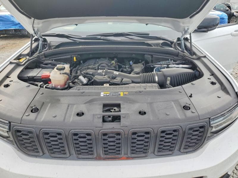 2025 JEEP GRAND CHEROKEE L LIMITED 12