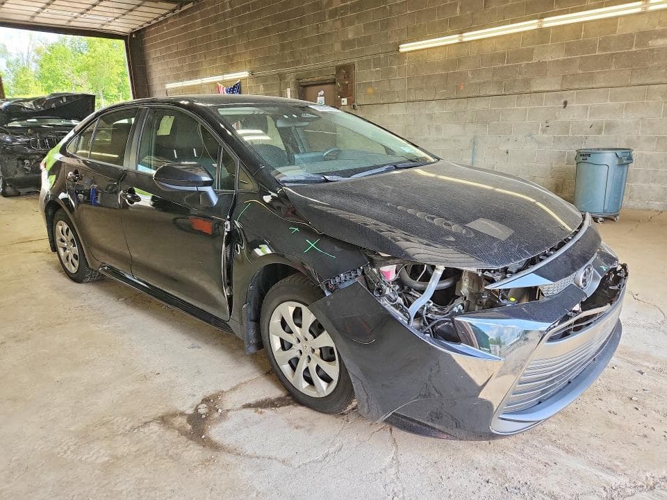 2024 TOYOTA COROLLA LE 4