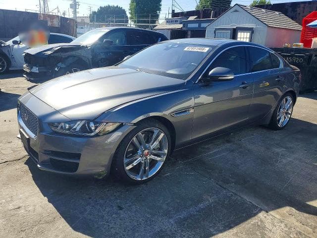 2017 JAGUAR XE PRESTIGE - 1