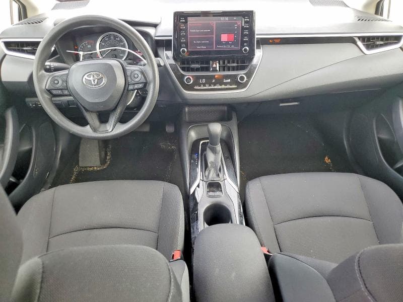 2020 TOYOTA COROLLA LE 8