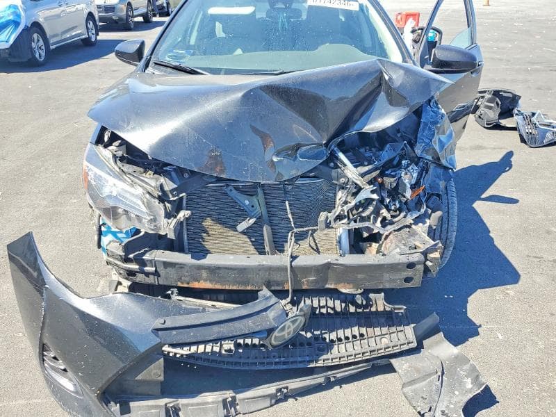 2017 TOYOTA COROLLA LE 11