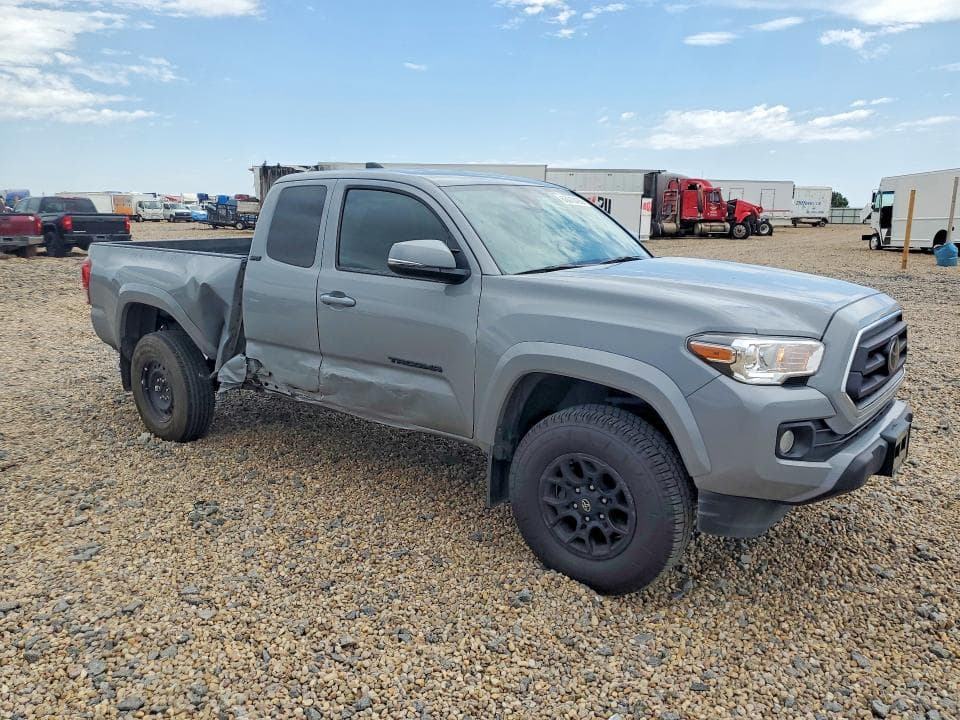 2021 TOYOTA TACOMA SR5 V6 4