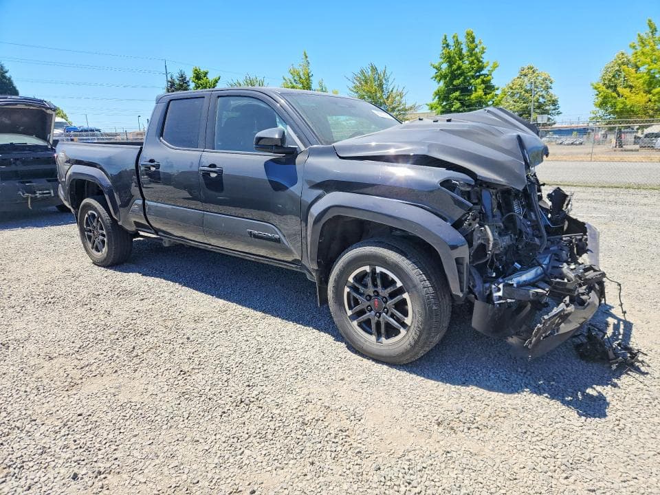 2024 TOYOTA TACOMA 4