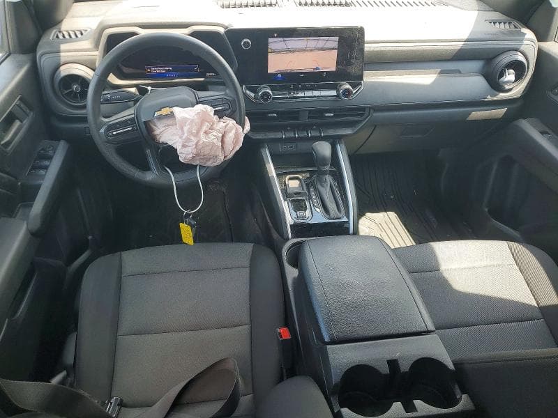 2025 CHEVROLET COLORADO 8