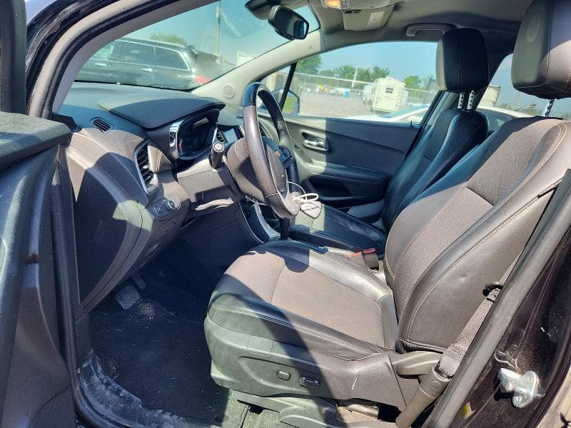 2020 CHEVROLET TRAX 1LT 7