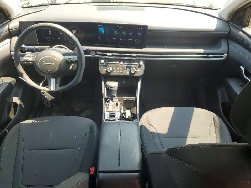2025 HYUNDAI TUCSON SE 8