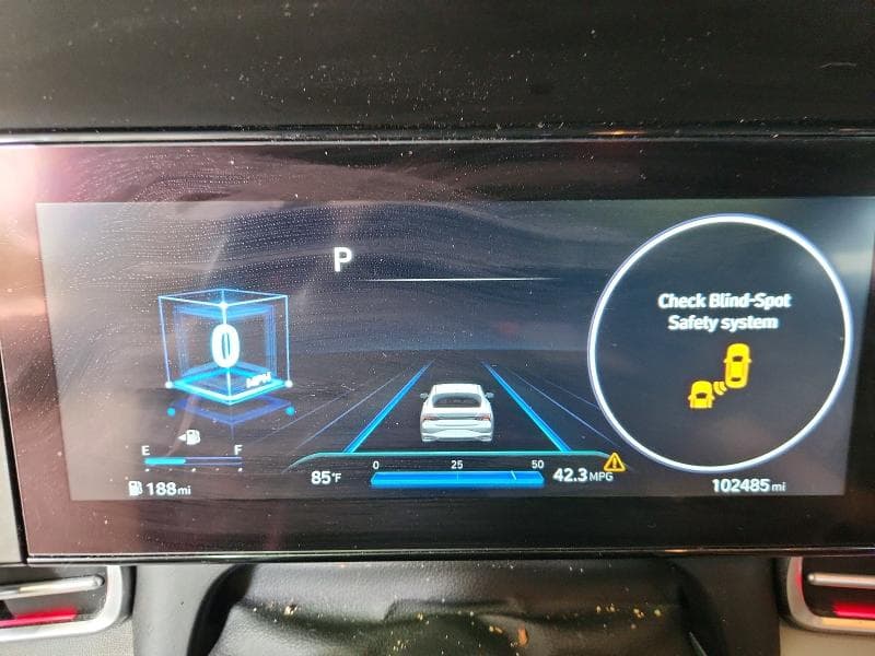 2021 HYUNDAI ELANTRA LIMITED 9