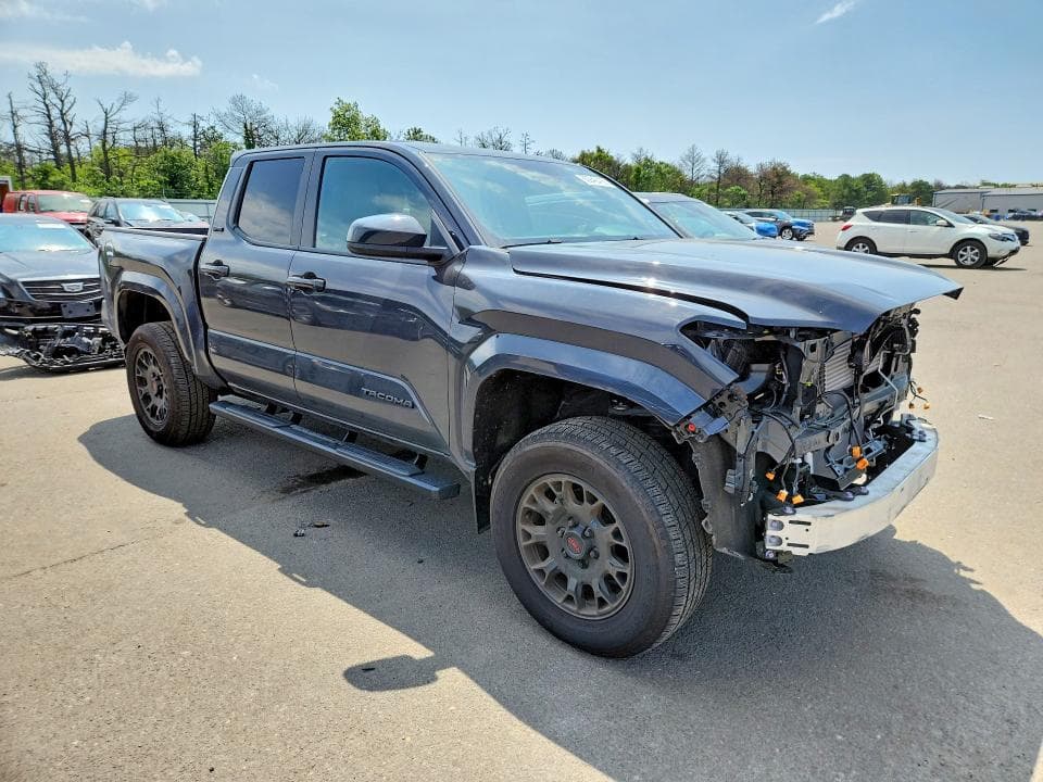 2024 TOYOTA TACOMA SR5 4