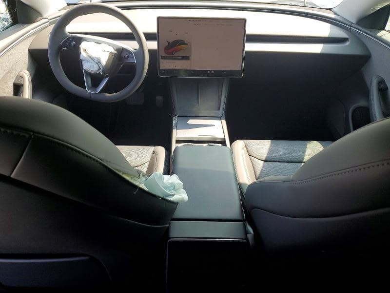 2026 TESLA MODEL 3 8