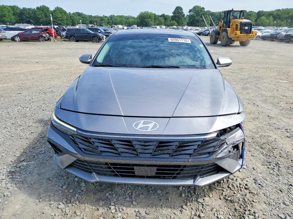 2024 HYUNDAI ELANTRA SEL 5