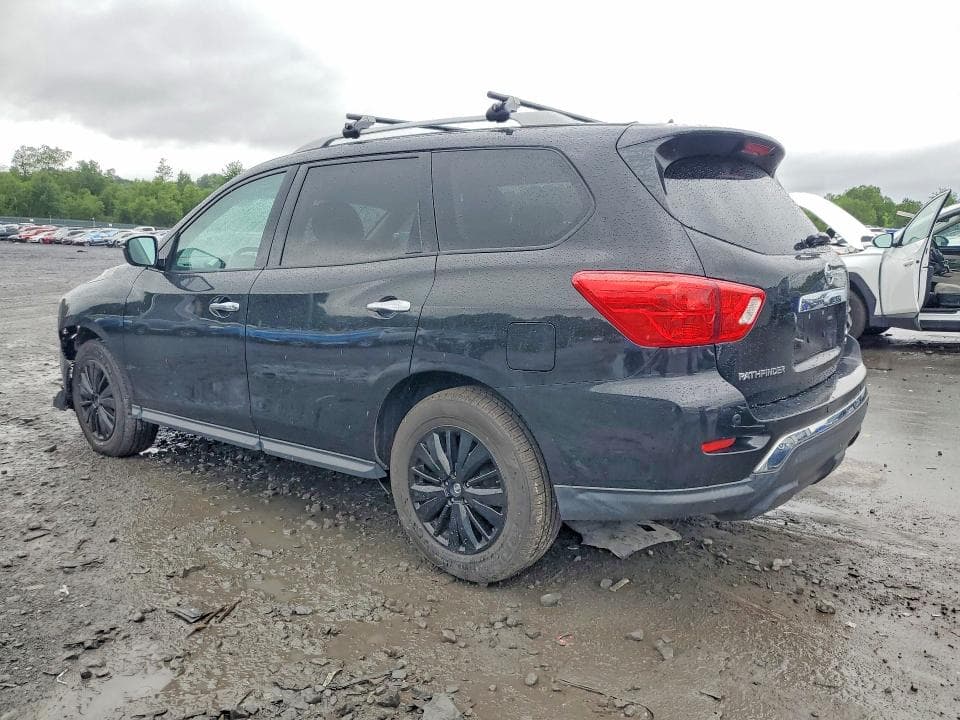 2017 NISSAN PATHFINDER SV 2
