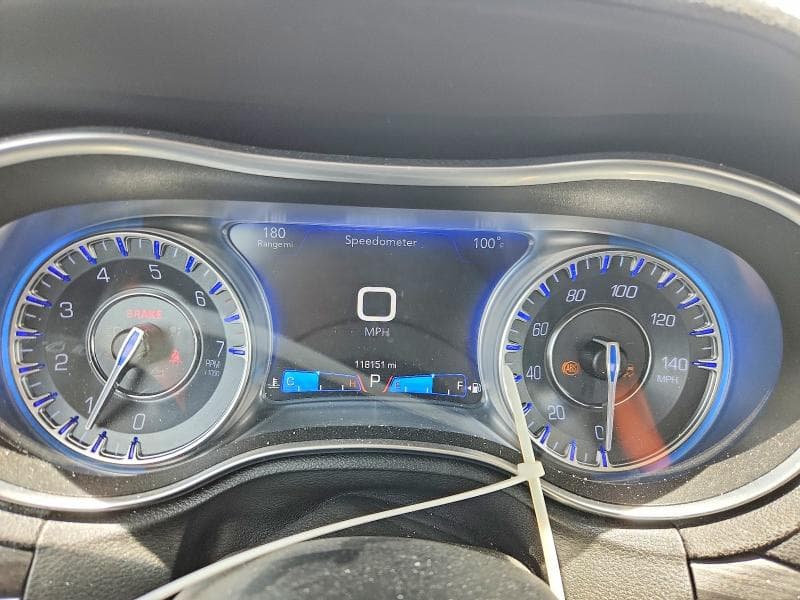 2018 CHRYSLER 300 TOURING 9