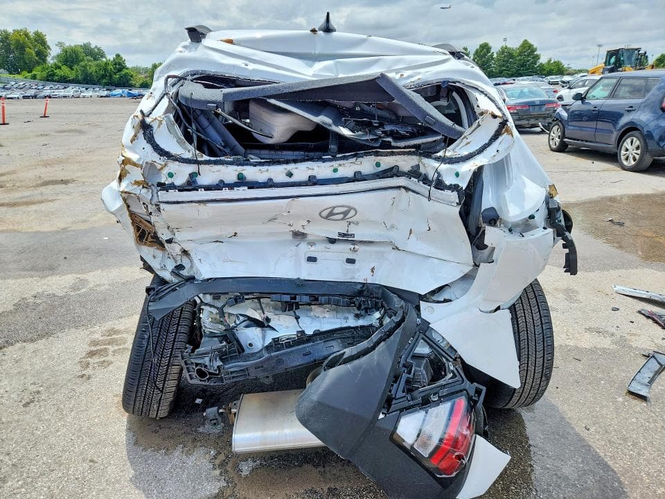 2026 HYUNDAI KONA SEL SPORT 6