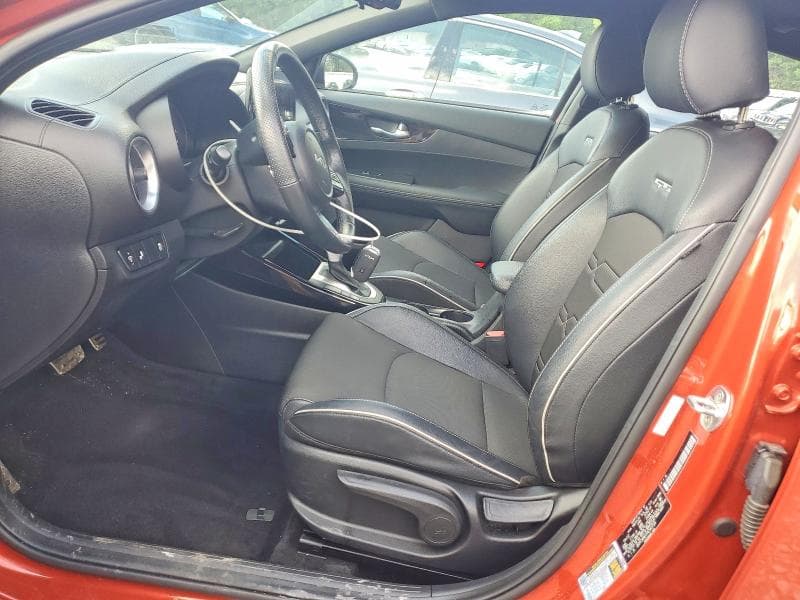 2023 KIA FORTE GT LINE 7
