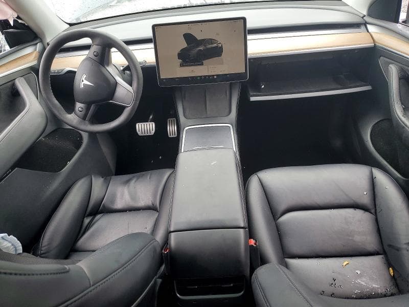2023 TESLA MODEL Y 8