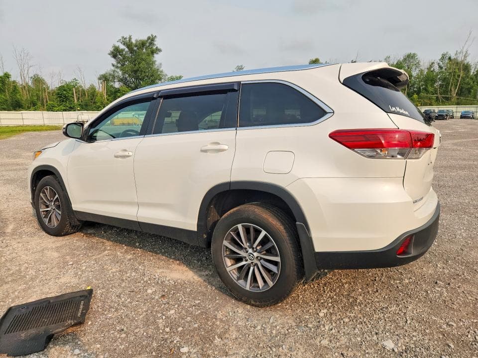 2019 TOYOTA HIGHLANDER XLE 2