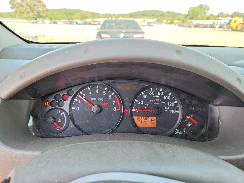 2017 NISSAN FRONTIER S 9