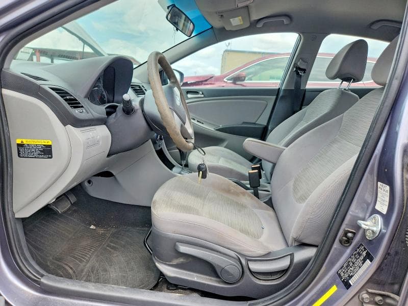 2017 HYUNDAI ACCENT SE 7