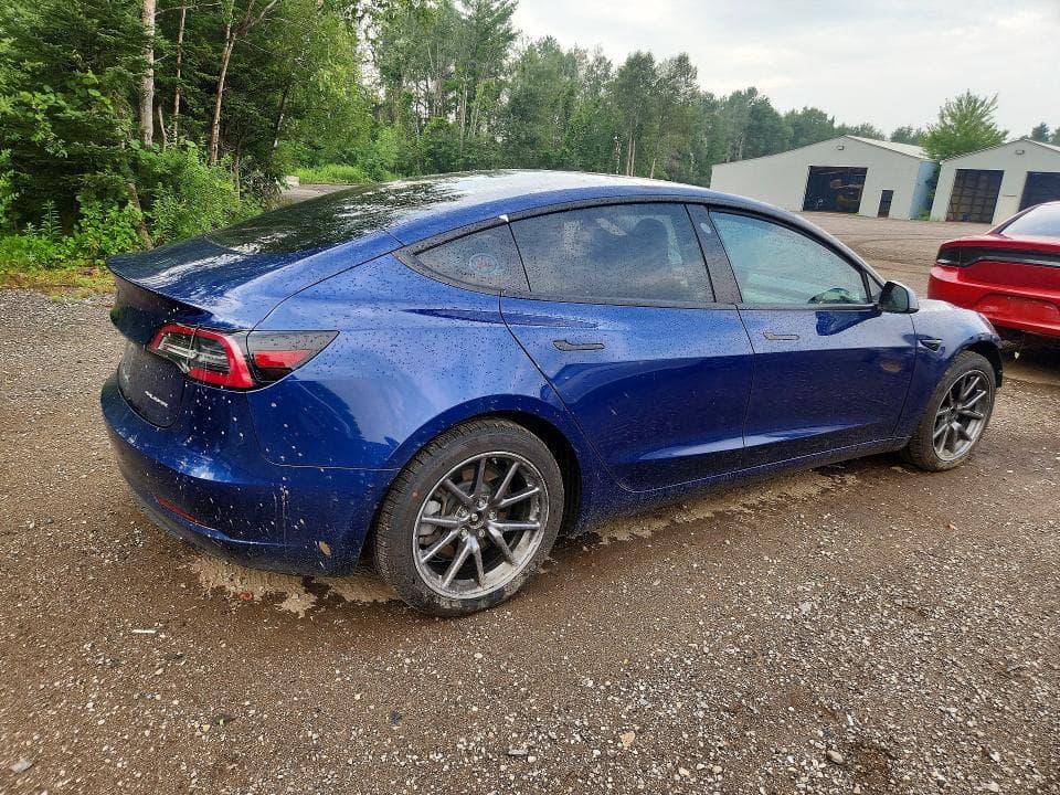2018 TESLA MODEL 3 3