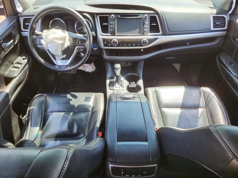 2019 TOYOTA HIGHLANDER HYBRID 8