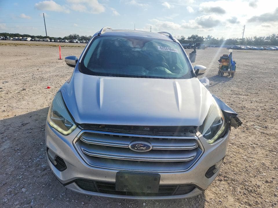 2017 FORD ESCAPE TITANIUM 5