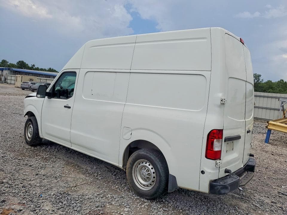 2017 NISSAN NV 2500 HD S 2