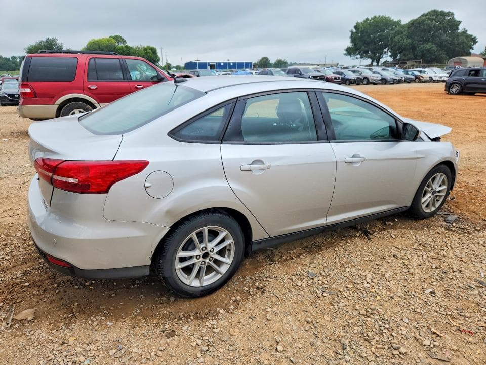 2018 FORD FOCUS SE 3