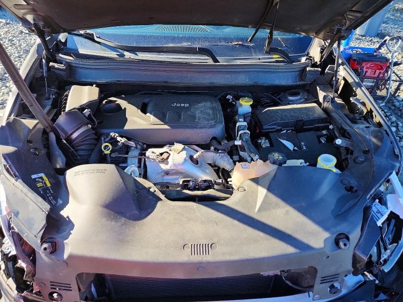 2019 JEEP CHEROKEE LIMITED 12