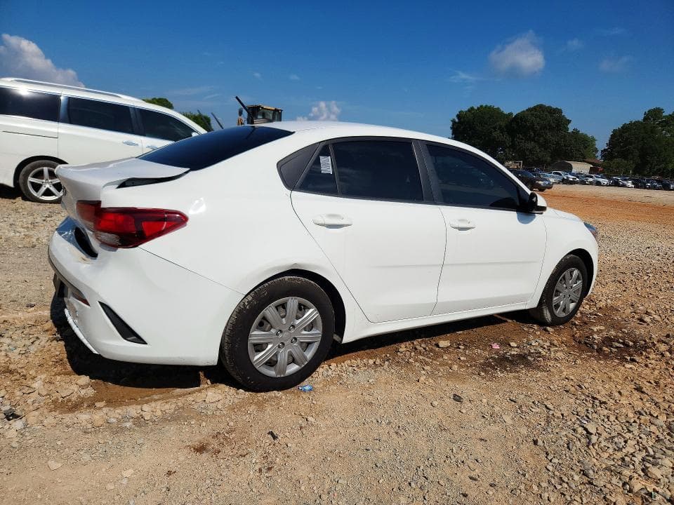 2022 KIA RIO S 3