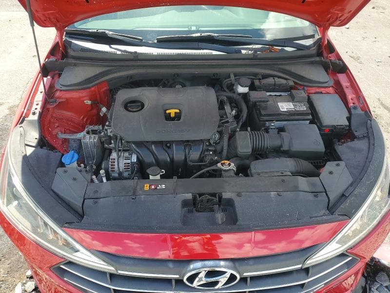 2020 HYUNDAI ELANTRA SE 11