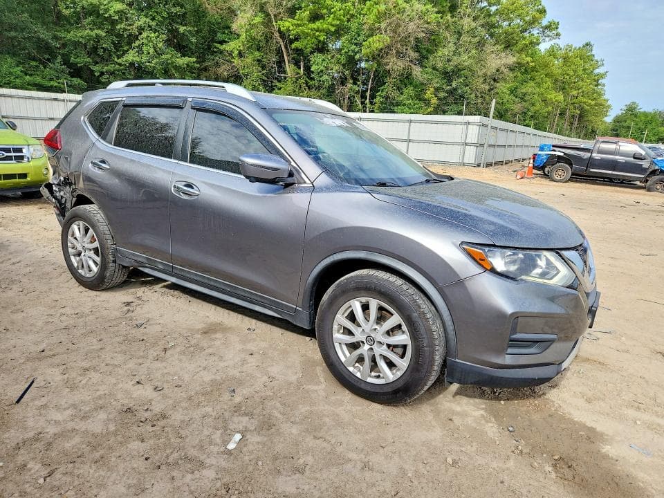 2018 NISSAN ROGUE SV 4
