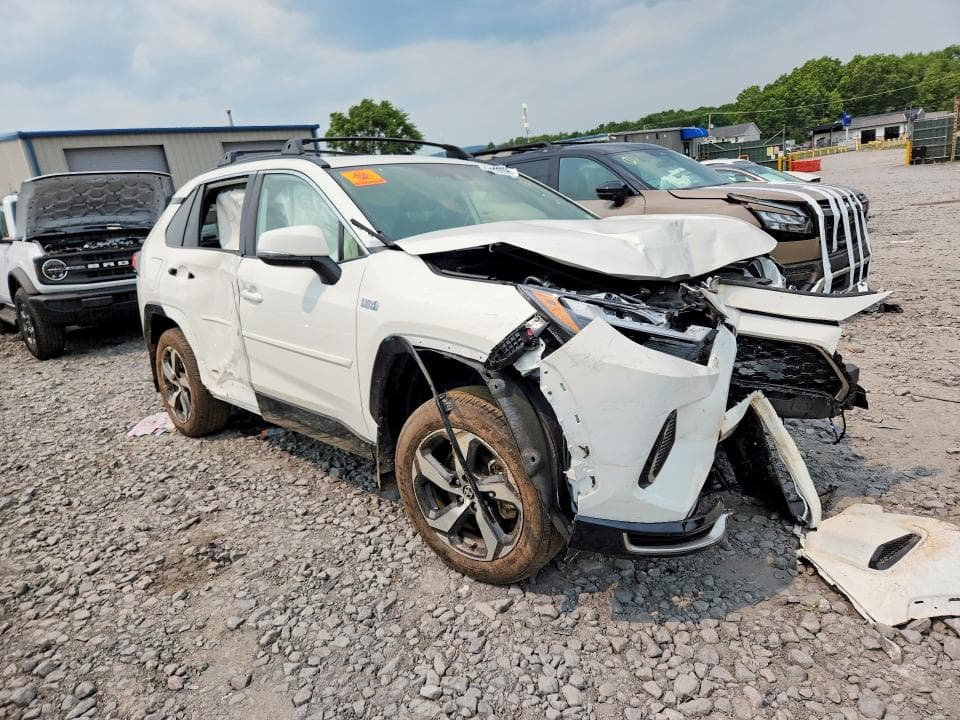 2024 TOYOTA RAV4 PRIME SE 4