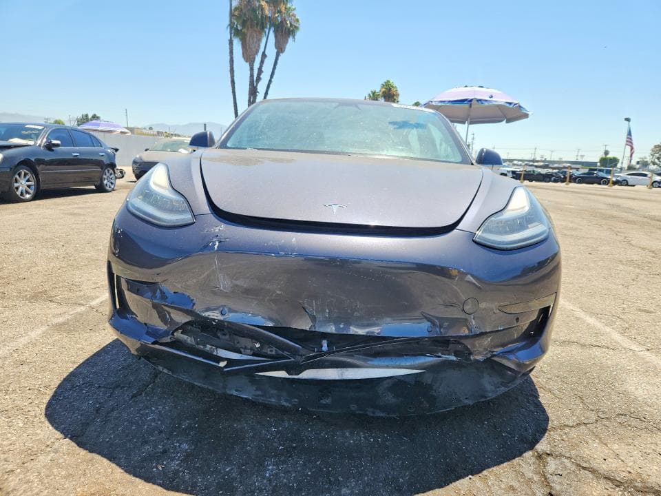 2019 TESLA MODEL 3 5