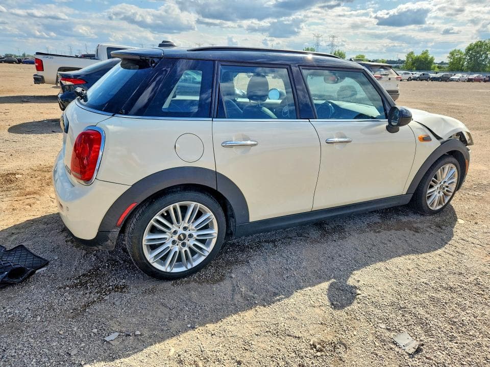 2018 MINI COOPER 3