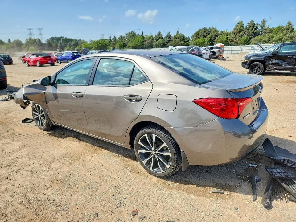 2018 TOYOTA COROLLA SE 2