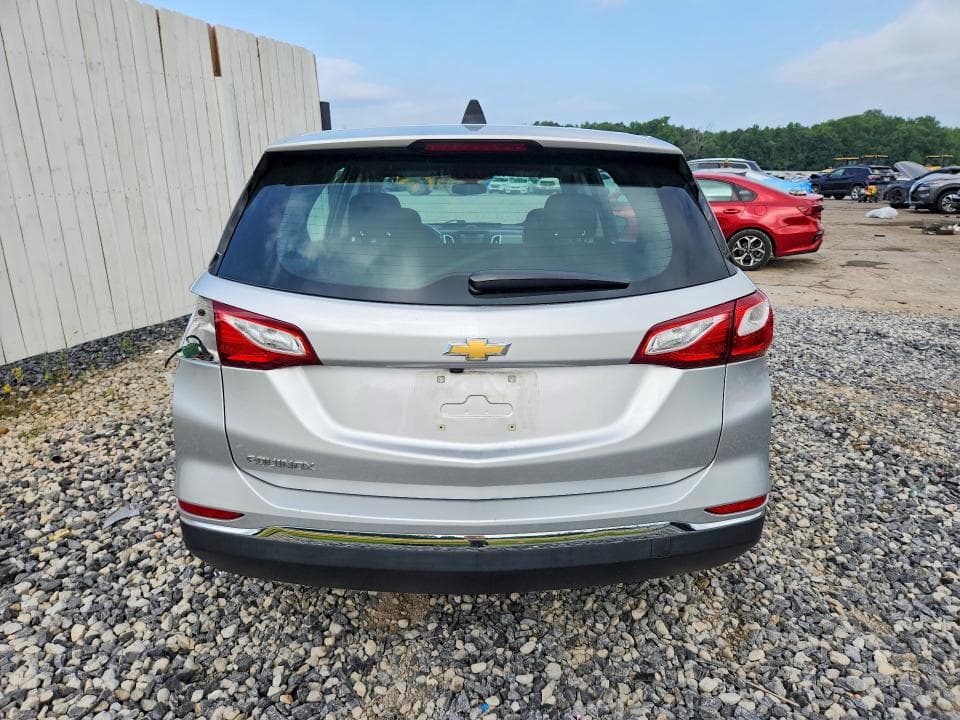 2018 CHEVROLET EQUINOX LS 6