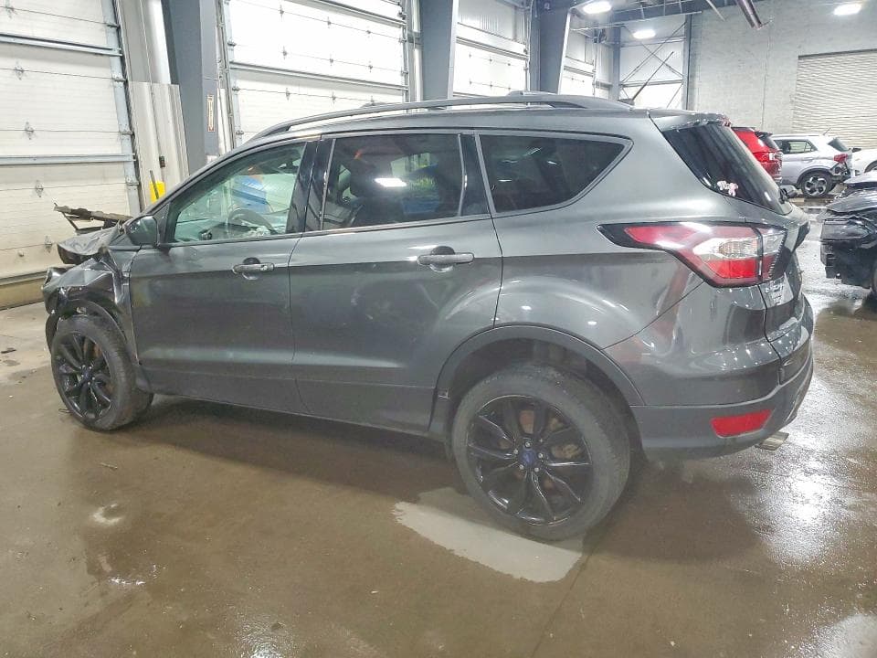 2017 FORD ESCAPE SE 2