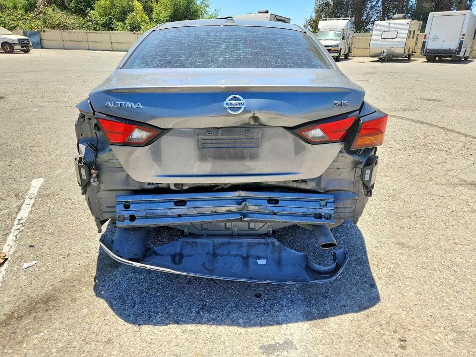 2019 NISSAN ALTIMA SR 6