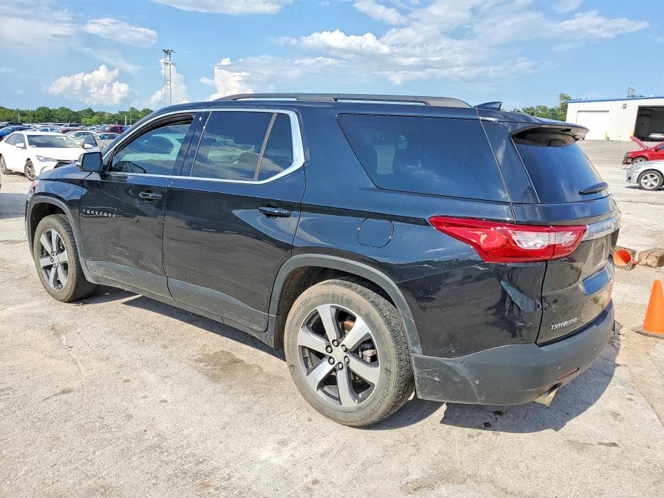 2021 CHEVROLET TRAVERSE LT 2