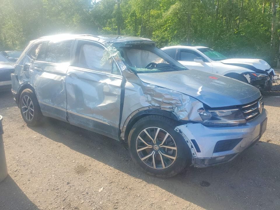 2021 VOLKSWAGEN TIGUAN SE 4