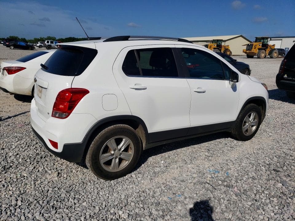 2017 CHEVROLET TRAX 1LT 3