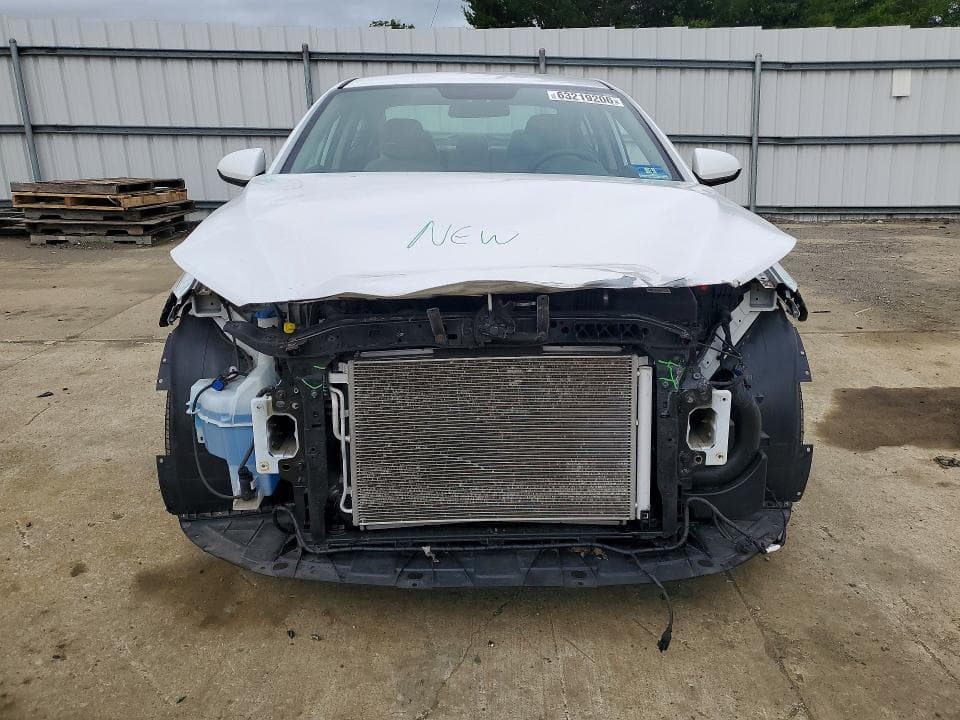 2017 HYUNDAI ELANTRA SE 5