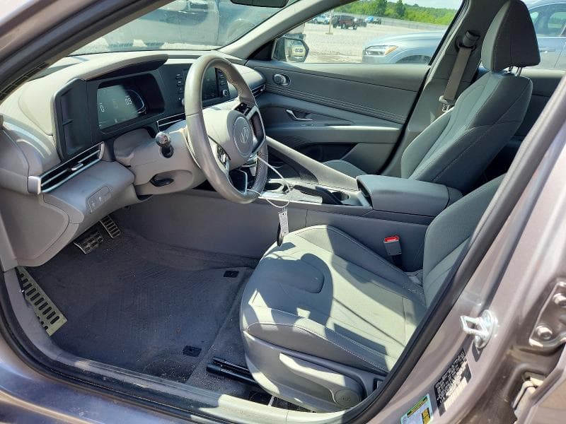 2025 HYUNDAI ELANTRA SEL SPORT 7