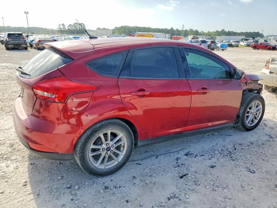 2017 FORD FOCUS SE 3