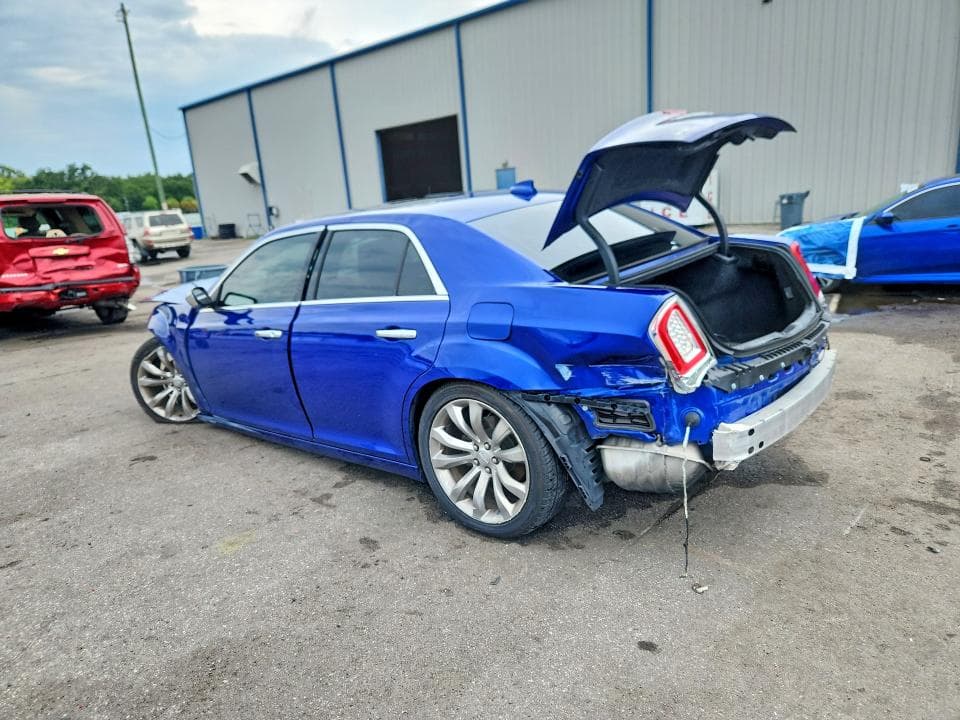 2019 CHRYSLER 300 LIMITED 2
