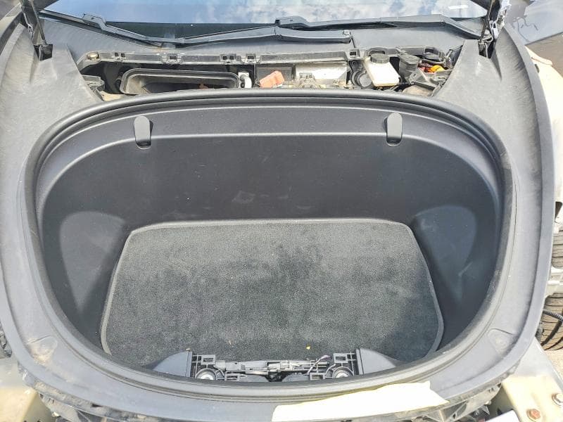 2018 TESLA MODEL 3 11