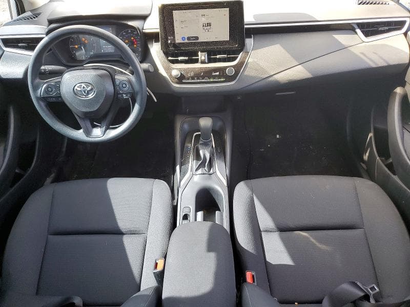 2025 TOYOTA COROLLA LE 8